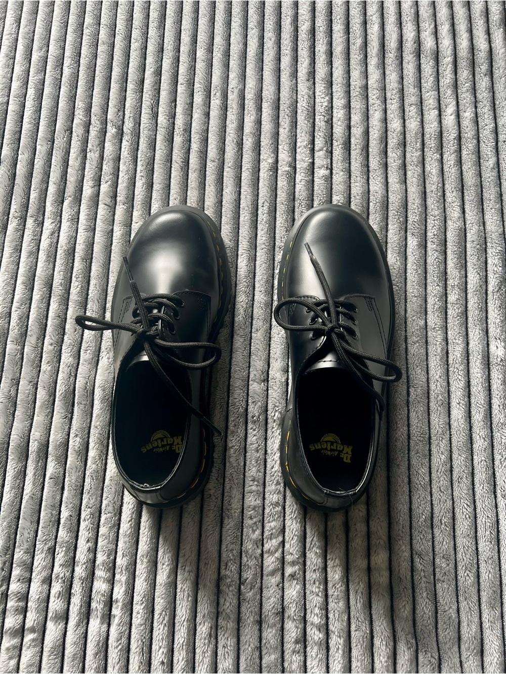 Dr. Martens Size 7 Womens/6 Mens